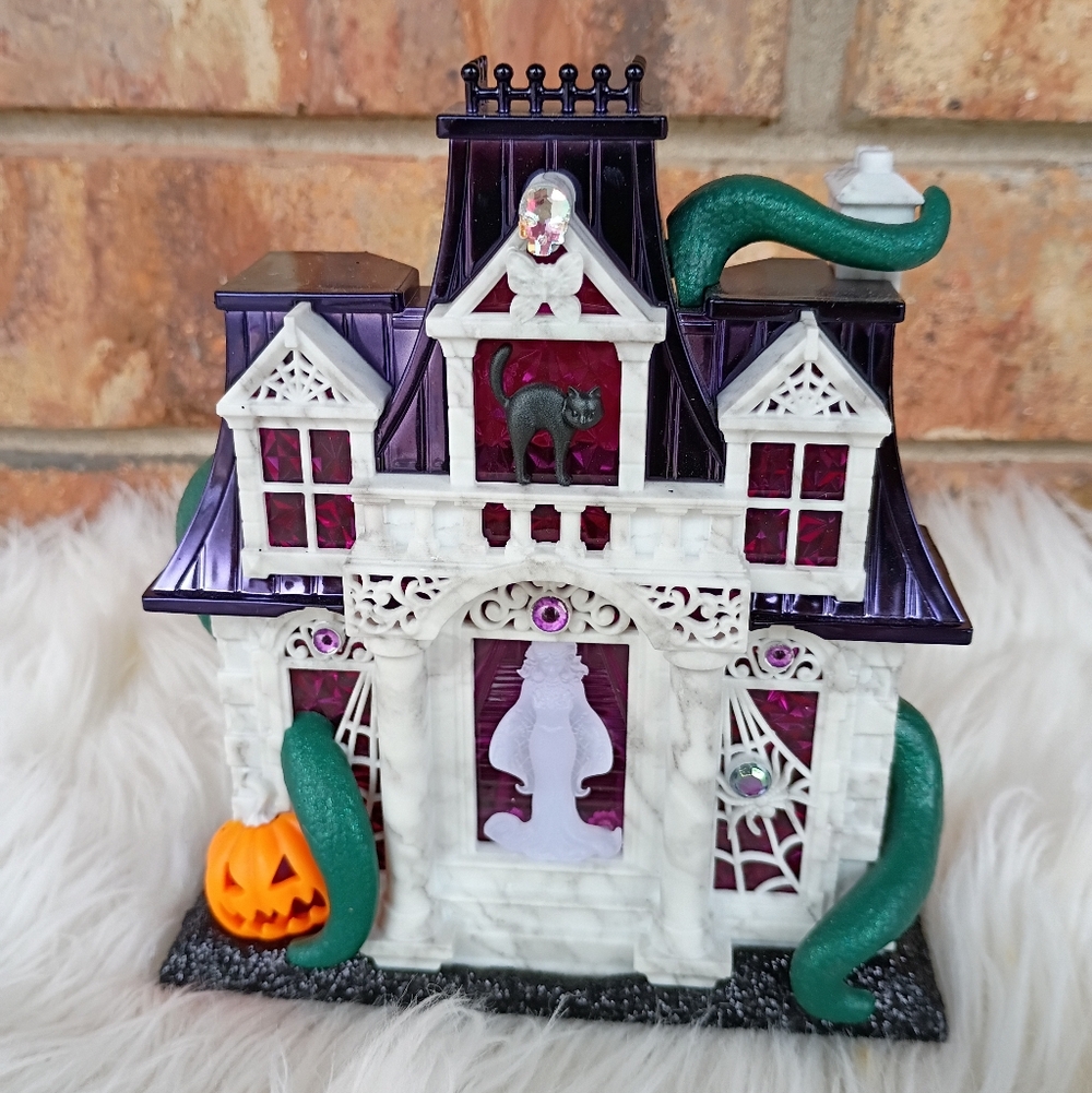 Bath & Body Works Wallflowers Chateau Tri Projector Halloween Plug In Light